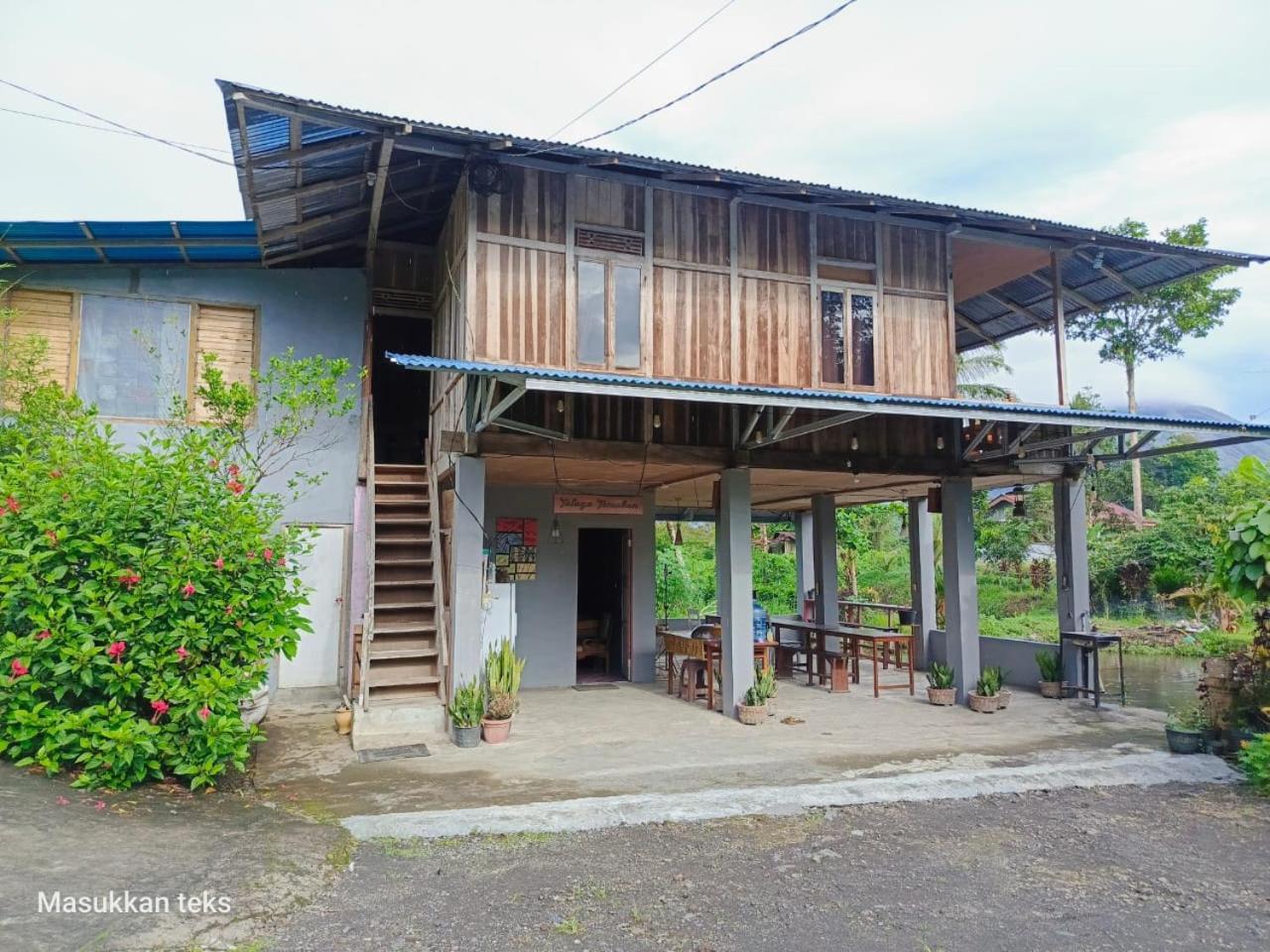Talaga Tomohon Home Stay And Fishing Pond Zewnętrze zdjęcie